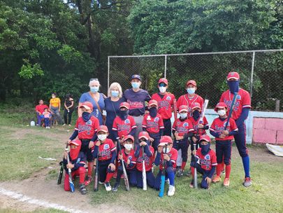 The peewee baseball team in Rivas that Carlos, Edgar's son coaches. They were amazing little players 6 and 7 years old
