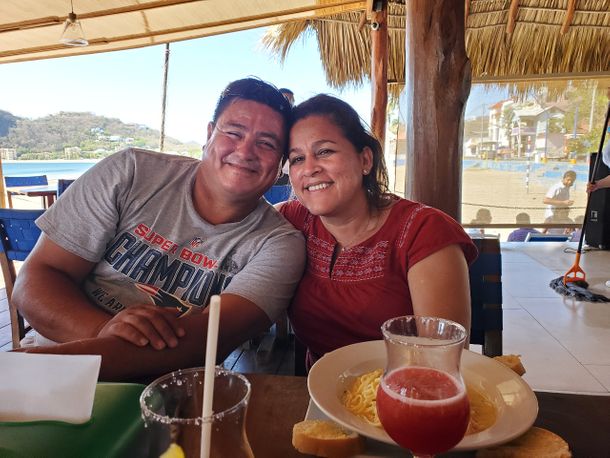 Edgar and his wife Ana, enjoying some sun and relaxation with us